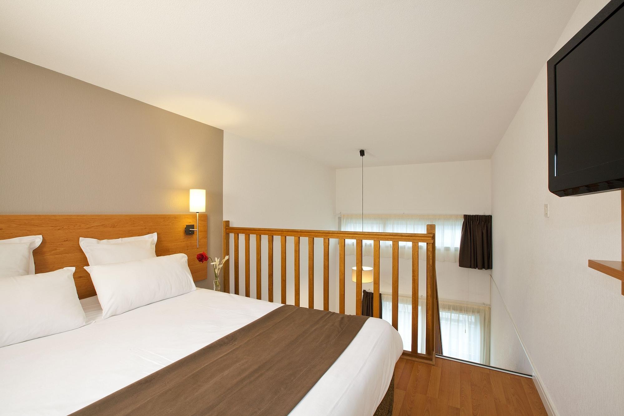 Sejours & Affaires Nantes Ducs De Bretagne Aparthotel Екстериор снимка